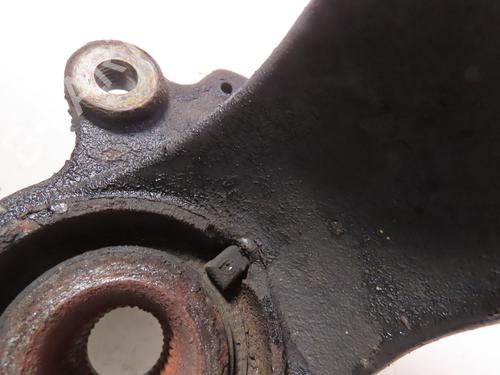 Used Right front steering knuckle FORD FOCUS C-MAX (DM2) 1.8 TDCi (115 hp) 26968497