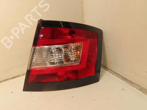Used Right taillight SKODA FABIA III (NJ3) 1.0 (75 hp) 31576138