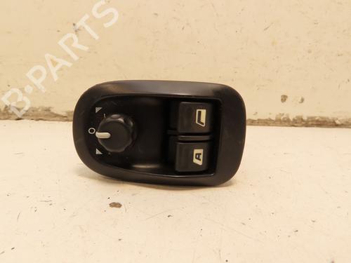 Used Left front window switch PEUGEOT 206 Hatchback (2A/C) 1.6 16V (109 hp) 33137570