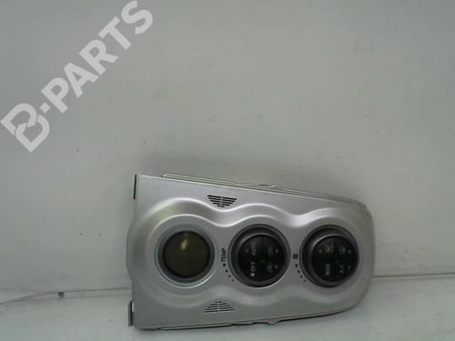 Commande Chauffage TOYOTA YARIS (_P9_) 1.4 D-4D (NLP90_, NLP90R) (90 hp) 8977808