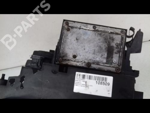 Right headlight RENAULT ESPACE III (JE0_) 2.2 dCi (JE0K) | BP8985353C29 