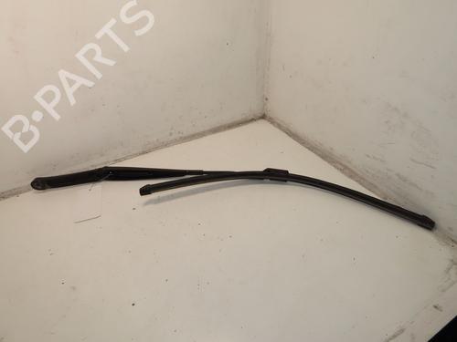 Used Front windshield wiper arm VW TIGUAN (AD1, AX1) 2.0 TDI (115 hp) 30955153