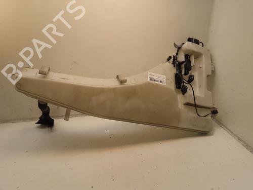 Used Windscreen washer tank BMW X6 (E71, E72) xDrive 35 d (286 hp) 30501838