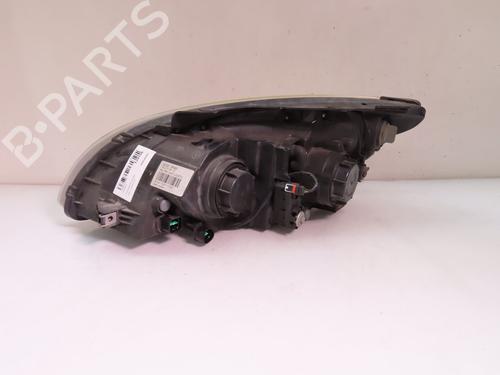 Used Right headlight HYUNDAI i30 (FD) 1.6 CRDi (90 hp) 15886530