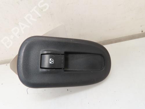 Used Switch RENAULT KANGOO / GRAND KANGOO II (KW0/1_) 1.5 dCi (KW0C, KW2C, KW4C) (106 hp) 25885779