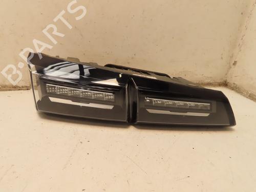 Używane Lampa tylna klapy bagażnika lewa PEUGEOT 308 III (FB_, FH_, FP_, F3_, FM_) PureTech 130 (FPHNSL, FPHNST) (131 hp) 30954714