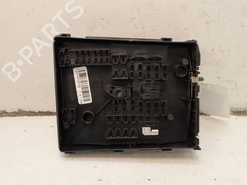 Used Fuse box Fuse box AUDI Q3 (8UB, 8UG) 2.0 TDI (140 hp) 33136833 33136833