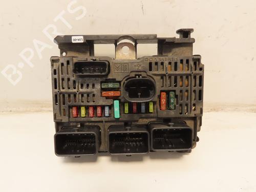 Fuse box PEUGEOT 607 (9D, 9U) 2.0 HDI | BP31151724E1