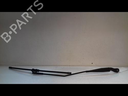 Used Front windshield wiper arm ALFA ROMEO 159 Sportwagon (939_) 1.9 JTDM 16V (939BXC1B, 939BXC12) (150 hp) 14894415
