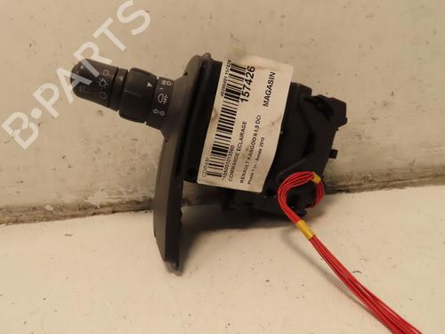 Commande de phare RENAULT KANGOO / GRAND KANGOO II (KW0/1_) 1.5 dCi 85 (KW0K, KW0L, KW0B) (86 hp) 30979584
