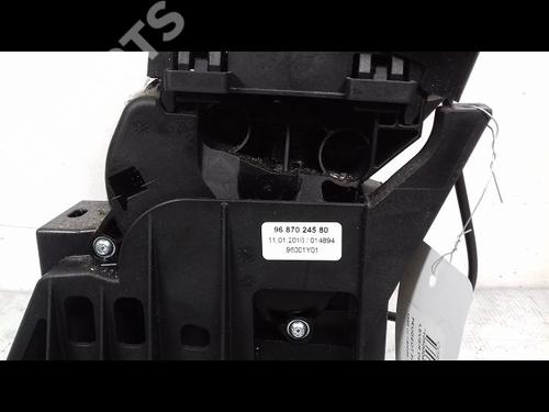 Gear lever PEUGEOT 5008 (0U_, 0E_) 1.6 HDi | BP8995550M90 