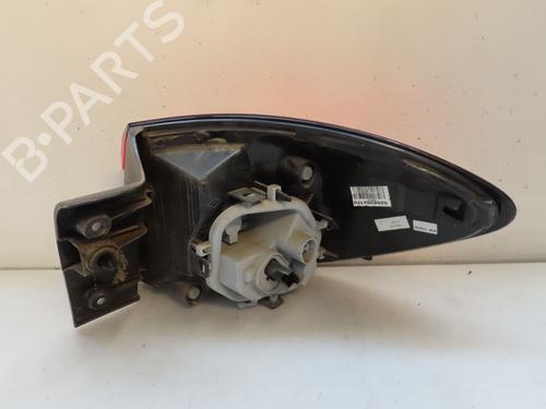 Used Left taillight RENAULT CAPTUR I (J5_, H5_) 1.5 dCi 90 (J5N4, J5M5, J5MW, J5M6, J5AL, J5AJ) (90 hp) 17995772