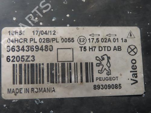 Used Right headlight PEUGEOT 307 (3A/C) 2.0 HDi 110 (107 hp) 26897926