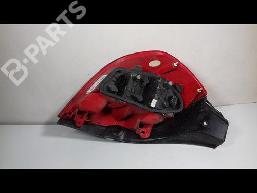 Right taillight RENAULT CLIO III (BR0/1, CR0/1) 1.2 16V (BR02, BR0J, BR11, CR02, CR0J, CR11) | BP8991332C35 