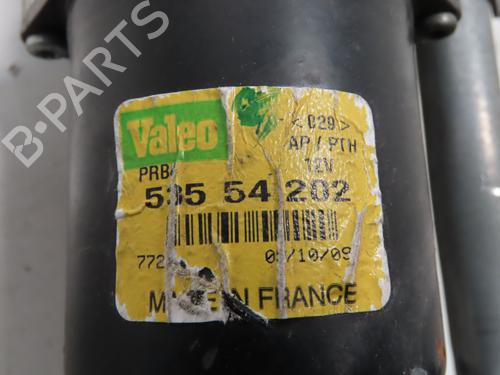 Used Front wiper motor RENAULT TRAFIC II Van (FL) 2.0 dCi 90 (FL0H, FL00, FL01, FL0M, FL0P, FL0S) (90 hp) 30955230