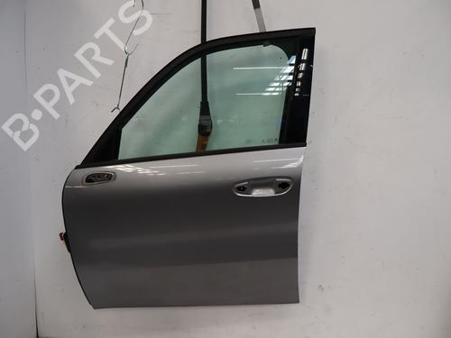 Used Left front door Left front door 39219769 39219769