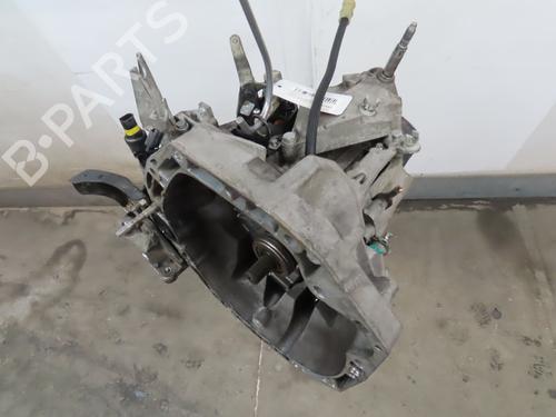Used Gearbox Gearbox RENAULT CLIO II (BB_, CB_) 1.5 dCi (B/CB3M) (64 hp) 33008748 33008748