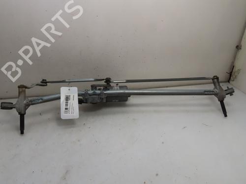 Used Front wiper motor RENAULT MASTER III Van (FV) 2.3 dCi 150 FWD (FV0F, FV03, FV09) (150 hp) 23413297