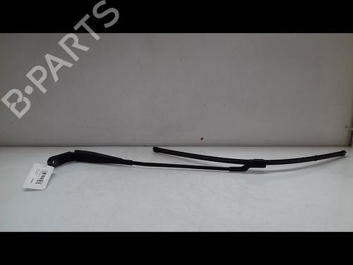 Used Front windshield wiper arm PEUGEOT 5008 (0U_, 0E_) 1.6 HDi (110 hp) 14894384