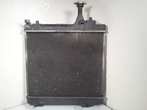 Used Water radiator NISSAN PIXO (UA0) 1.0 (68 hp) 8995421