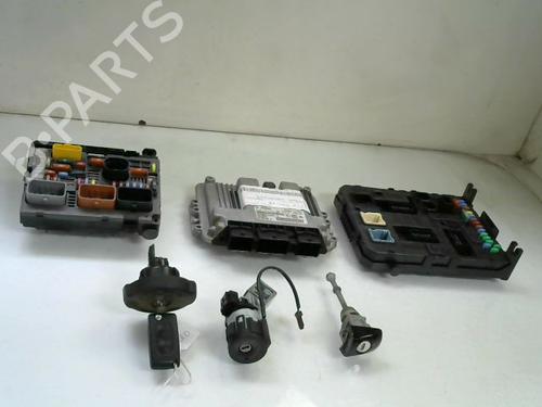 Used Electronic module PEUGEOT 3008 I MPV (0U_) 1.6 HDi (109 hp) 14889678