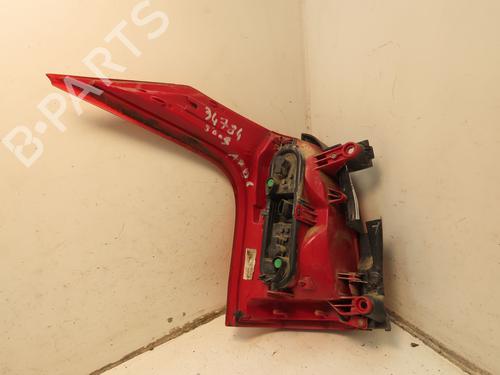 Right taillight PEUGEOT 5008 (0U_, 0E_) 1.6 HDi | BP32100023C35 