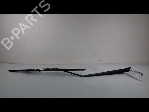 Used Front windshield wiper arm PEUGEOT 306 Hatchback (7A, 7C, N3, N5) 1.9 D (69 hp) 23153714