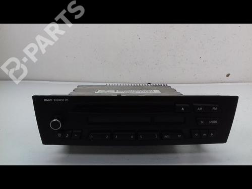 Used Radio BMW 1 (E81) 118 d (143 hp) 8998927