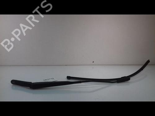 Used Front windshield wiper arm RENAULT LAGUNA III (BT0/1) 1.5 dCi (BT00, BT0A, BT0T, BT1J) (110 hp) 14894580