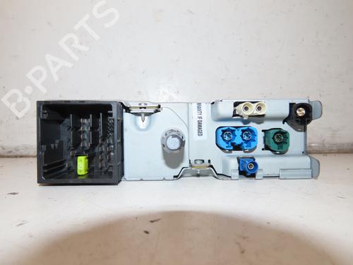 Used Radio PEUGEOT 2008 I (CU_) 1.2 THP 110 / PureTech 110 (110 hp) 29986770