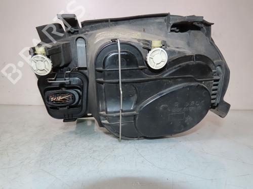 Used Right headlight VW GOLF IV (1J1) 1.6 (100 hp) 25830366