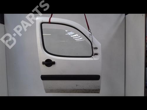 Used Right front door FIAT DOBLO Box Body/MPV (223_) 1.3 D Multijet (75 hp) 8989327