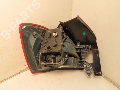 Used Right taillight BMW 1 (F20) 116 i (109 hp) 31055339