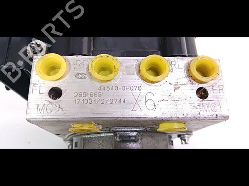Used ABS pump PEUGEOT 108 1.2 (82 hp) 15378546