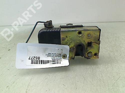 Used Front right lock PEUGEOT 206 Hatchback (2A/C) 1.9 D (69 hp) 8976793