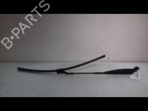 Used Front windshield wiper arm FORD KA (RU8) 1.2 (69 hp) 15077272