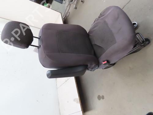 Left front seat RENAULT MASTER III Van (FV) 2.3 dCi 170 FWD (FV0L) | BP25705944C15