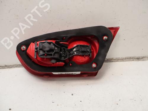 Farolim esquerdo da mala Farolim esquerdo da mala SEAT LEON (1P1) 1.9 TDI (90 hp) 33947259 33947259