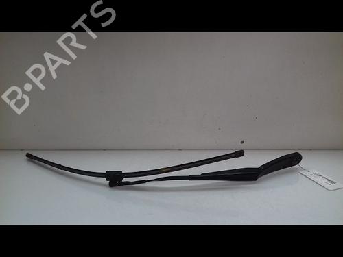 Used Front windshield wiper arm BMW X3 (F25) xDrive 20 d (184 hp) 14894609