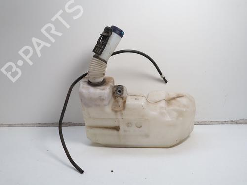 Used Windscreen washer tank Windscreen washer tank 39221454 39221454