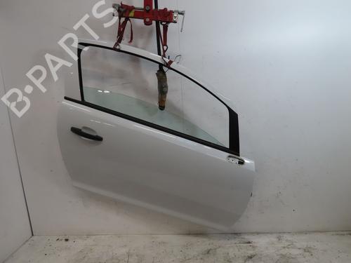 Used Right front door OPEL CORSA D (S07) 1.0 (L08, L68) (65 hp) 31985056