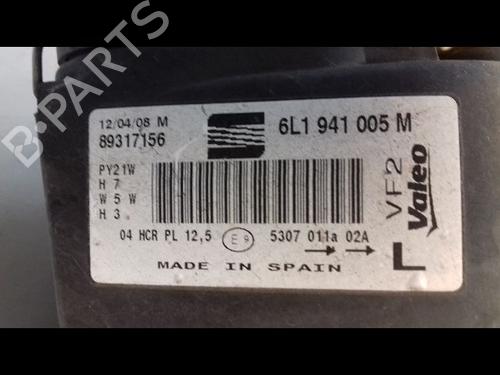Used Left headlight SEAT IBIZA III (6L1) 1.4 16V (86 hp) 12551668