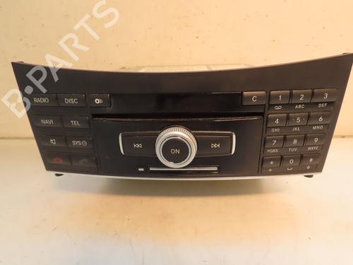 Used Radio MERCEDES-BENZ E-CLASS (W212) E 220 CDI / BlueTEC (212.001, 212.002) (170 hp) 17857545
