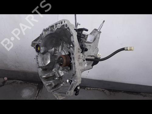 Used Gearbox RENAULT TWINGO III (BCM_, BCA_) 0.9 TCe 90 (BCM9, BCM2) (90 hp) 9761761