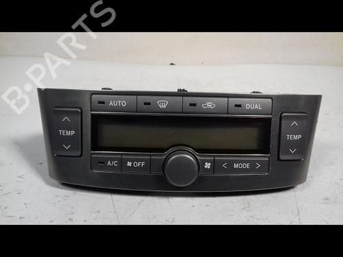 Used Climate control TOYOTA AVENSIS Estate (_T25_) 2.0 D-4D (ADT250_, ADT250R) (126 hp) 8990334