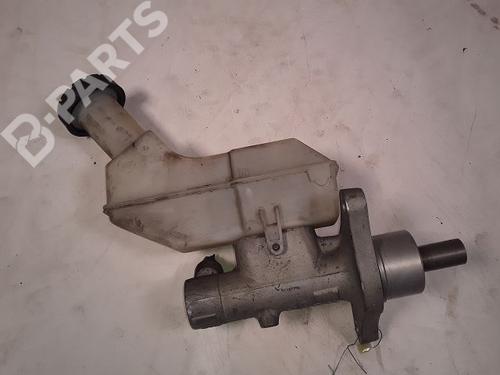 Used Brake master cylinder RENAULT CLIO III (BR0/1, CR0/1) 2.0 16V Sport (CR0N, CR1P) (197 hp) 10053552