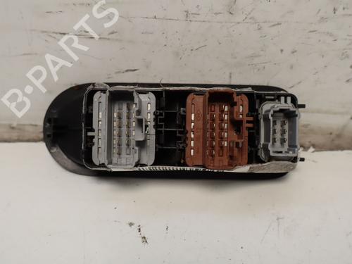 left-front-window-switch-renault-scenic-ii-jm01_-2003-2004-2005-2006-2007-2008-2009-2010-34573169 main image