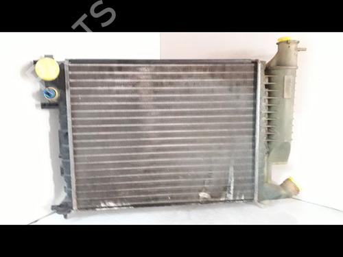 Used Water radiator PEUGEOT 306 Hatchback (7A, 7C, N3, N5) 1.4 (75 hp) 11976651