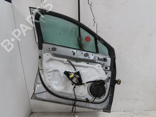Used Left front door CITROËN C5 III (RD_) 2.0 HDi 140 (RDRHF8, RDRHFA, RDRHA8, RDRHAJ) (140 hp) 30953216