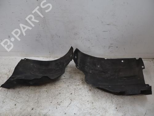 wheel-arch-renault-megane-iv-hatchback-b9amn_-2015-33188666 main image